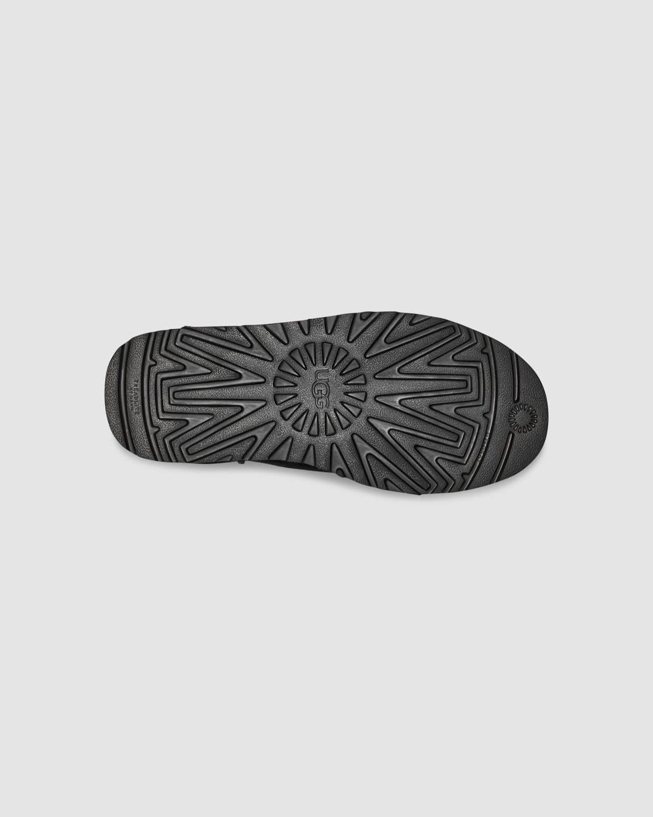 ugg — 5