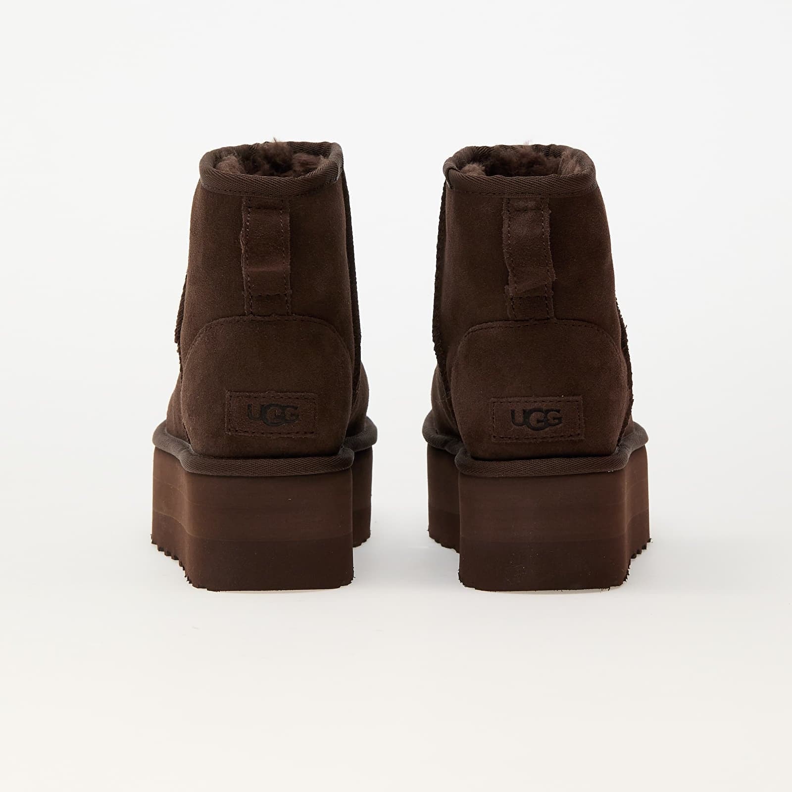 ugg — 3