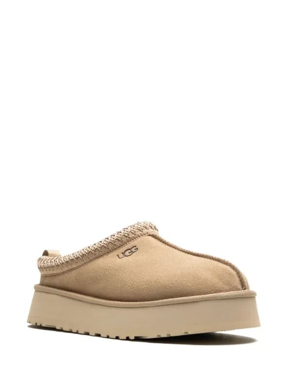 ugg — 2