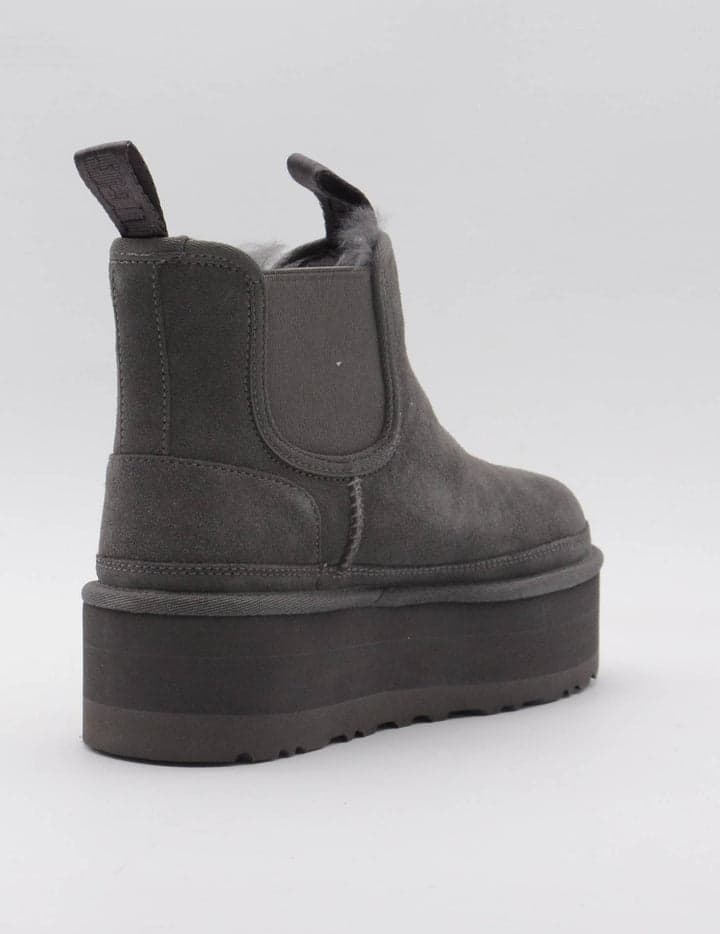 ugg — 3