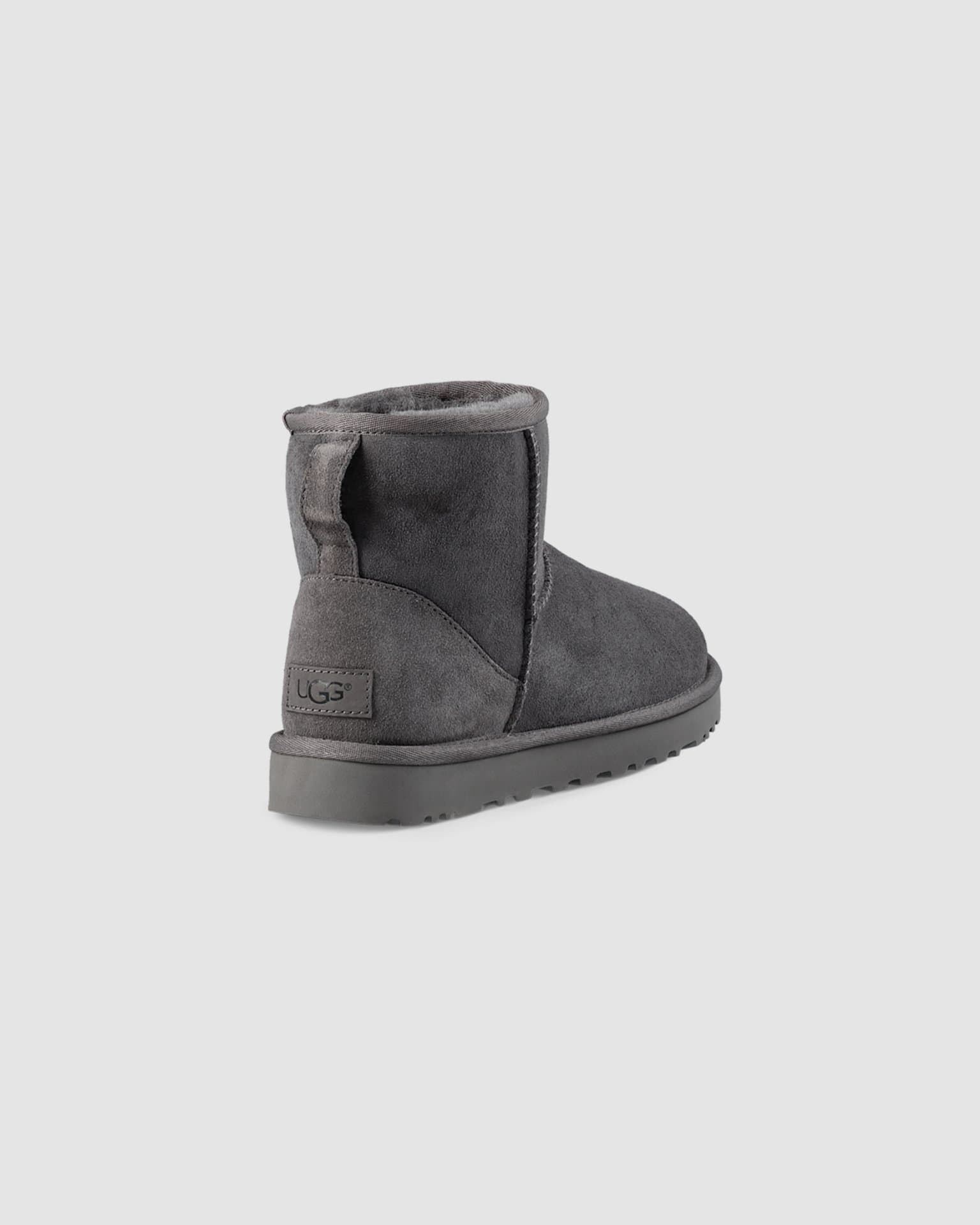 ugg — 4